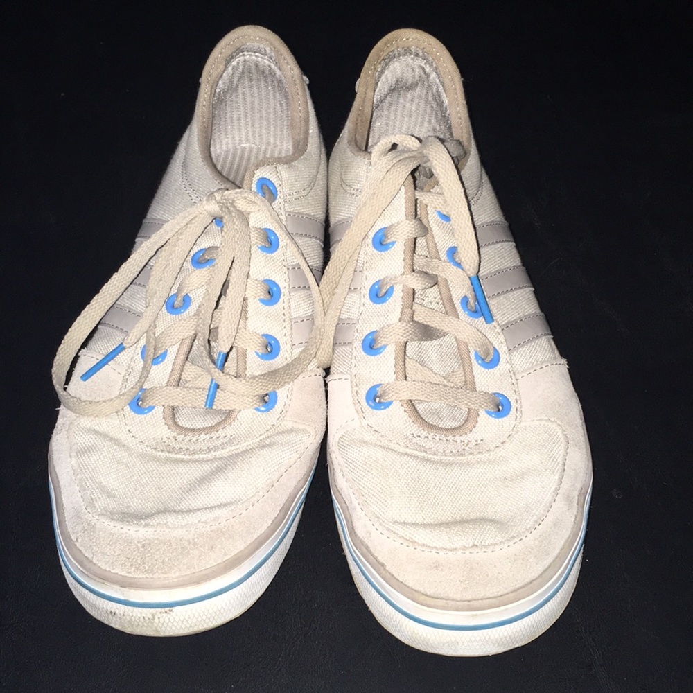Adidas Light Grey Classic Shoe